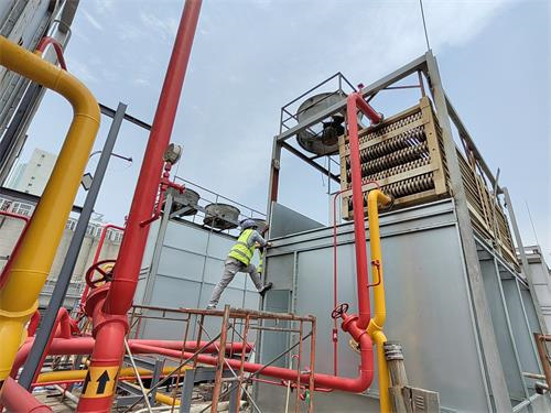 廣東冷卻塔廠家介紹冷卻塔不銹鋼水箱的安裝驗收注意